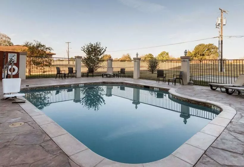 호텔 Quality Inn And Suites Groesbeck