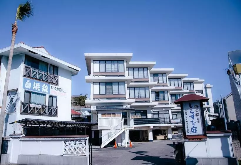 בית מלון כפרי Shirahamakan