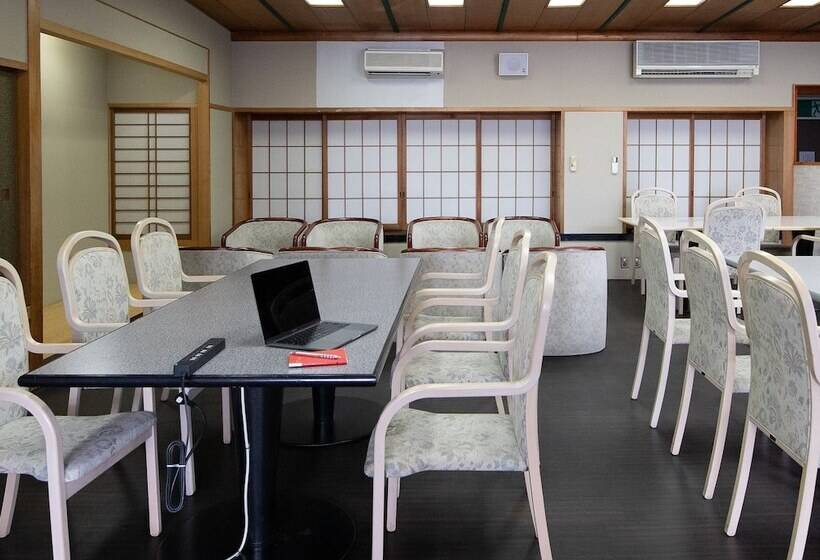 בית מלון כפרי Shirahamakan