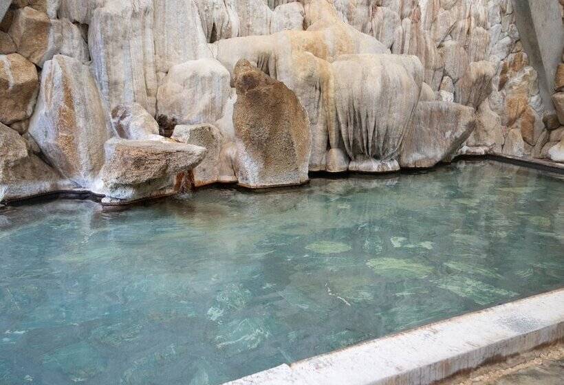 בית מלון כפרי Shirahamakan