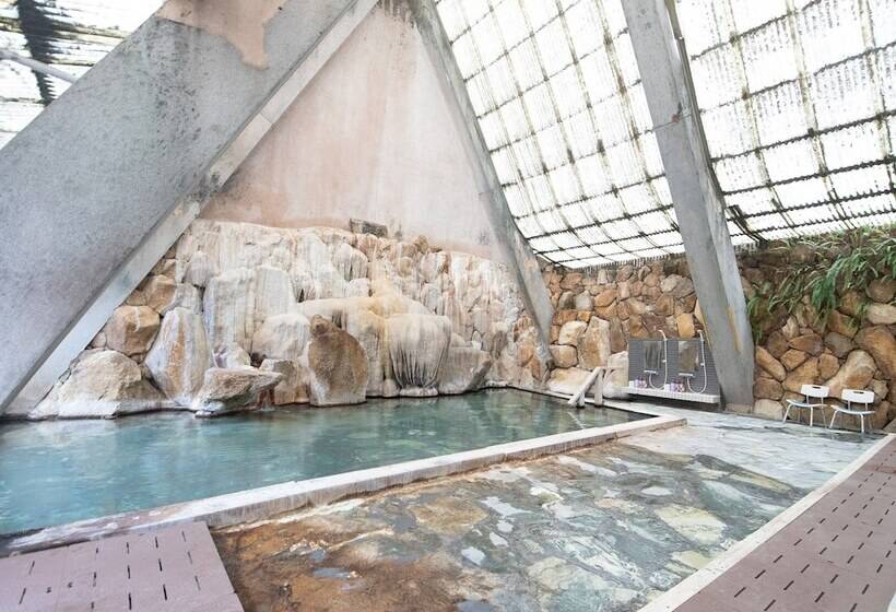 בית מלון כפרי Shirahamakan