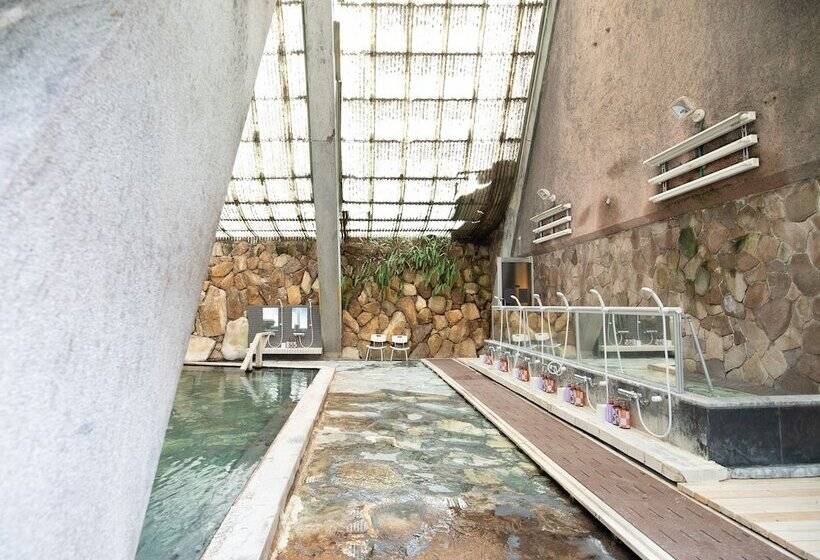 בית מלון כפרי Shirahamakan