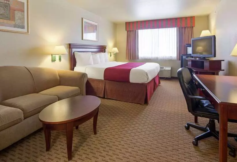 Surestay Plus Hotel By Best Western Quanah