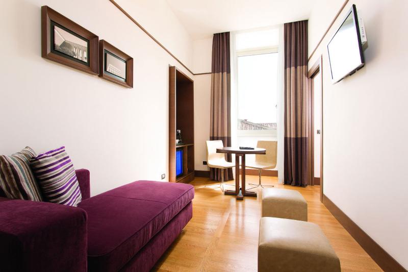 בית מלון כפרי The Independent