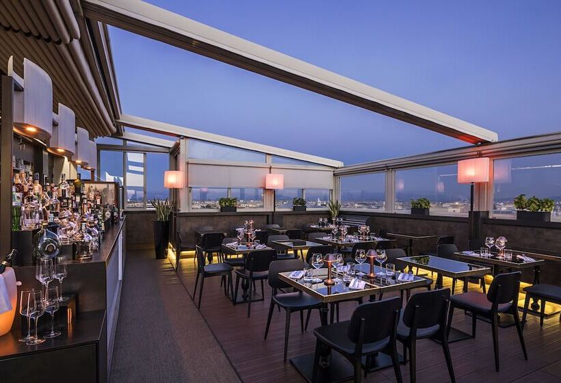 בית מלון כפרי The Independent