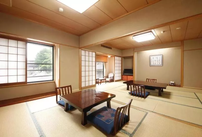 Hotel Wakamatsu Honten