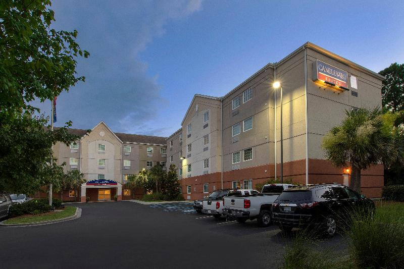 Отель Candlewood Suites   Bluffton Hilton Head, An Ihg
