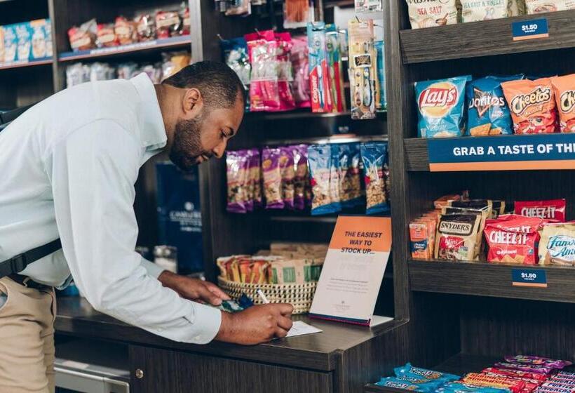 فندق Candlewood Suites Harrisonburg, An Ihg