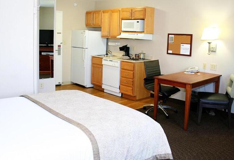 فندق Candlewood Suites Harrisonburg, An Ihg