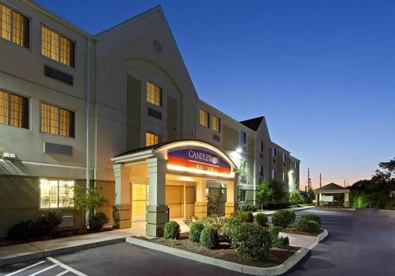 호텔 Candlewood Suites Harrisonburg, An Ihg