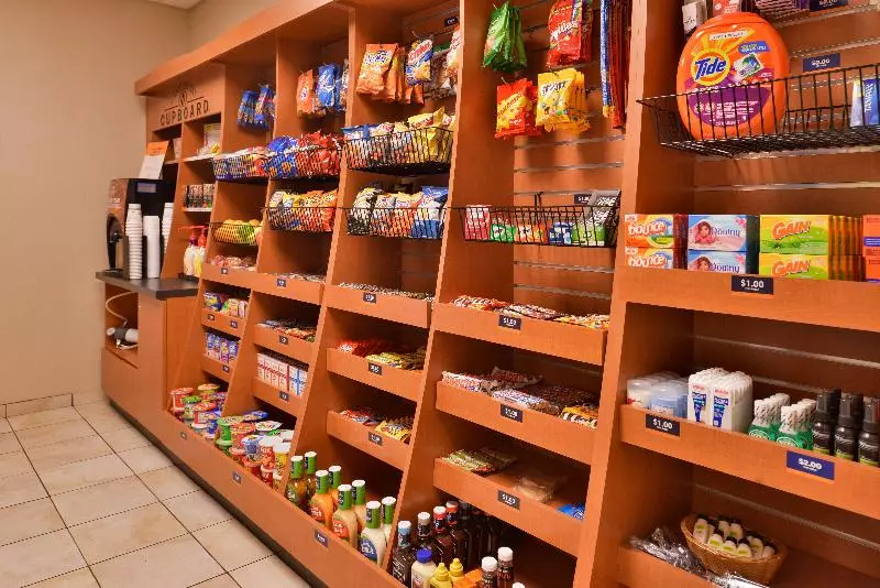 בית מלון כפרי Candlewood Suites Terre Haute, An Ihg