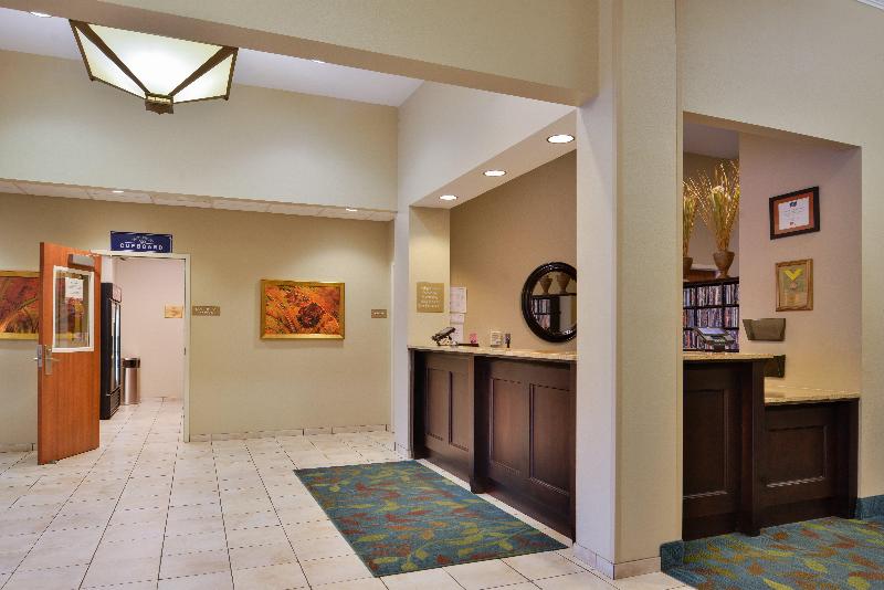 בית מלון כפרי Candlewood Suites Terre Haute, An Ihg