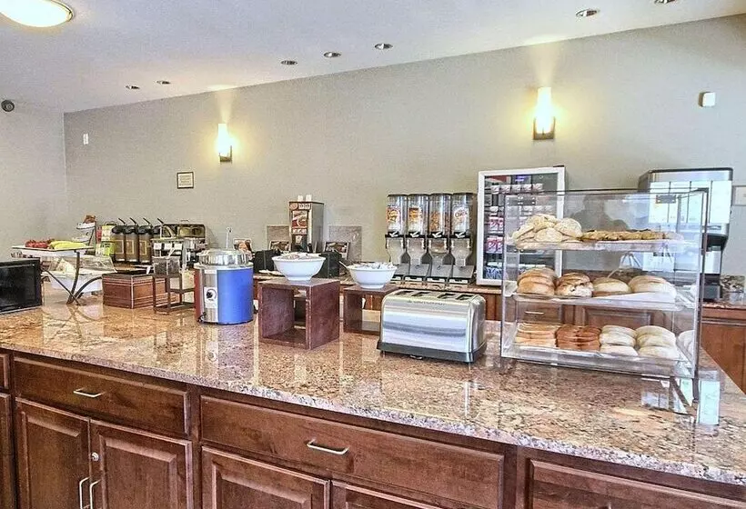 فندق Country Inn & Suites By Radisson, Dearborn, Mi