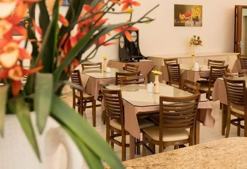 Отель Dom Baroni