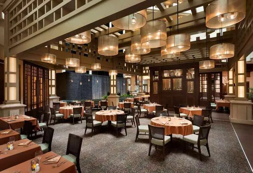 Отель Embassy Suites By Hilton Orlando Lake Buena Vista South