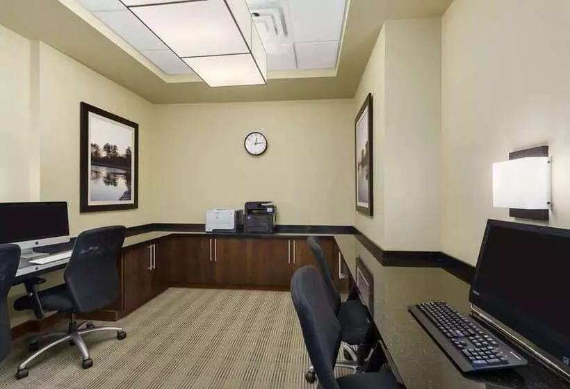 Отель Embassy Suites By Hilton Orlando Lake Buena Vista South