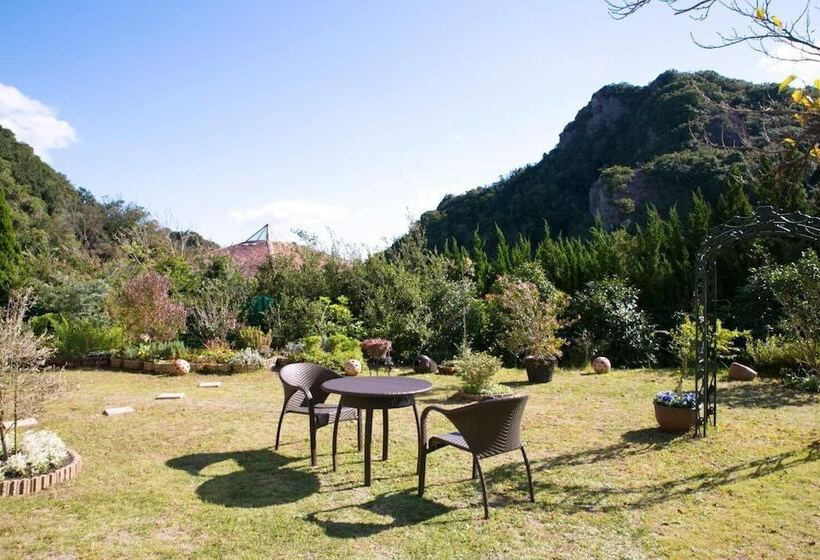 Отель Hana Irodori No Yado Kayuu