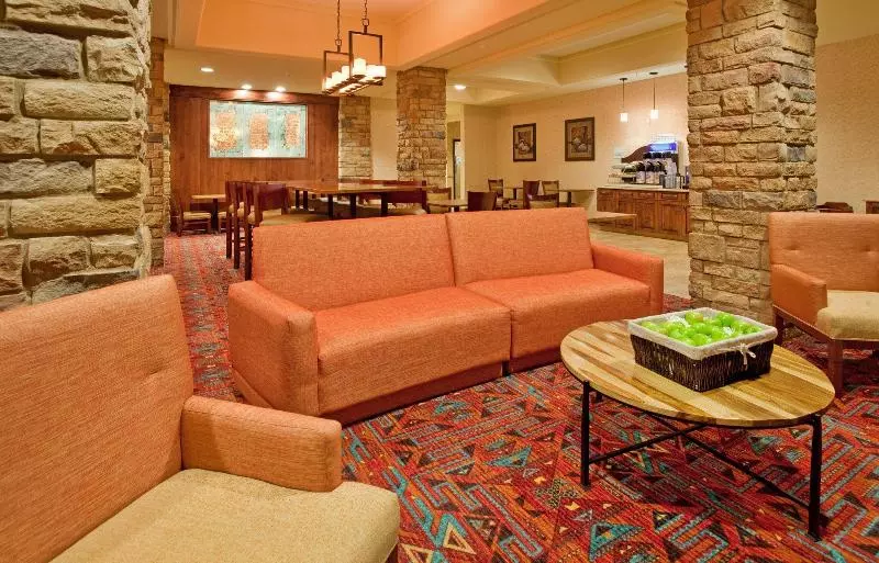 酒店 Holiday Inn Express & Suites Gallup East, An Ihg