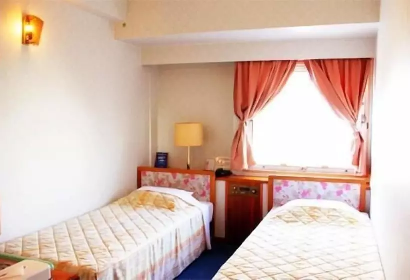 فندق Kokusai Plaza