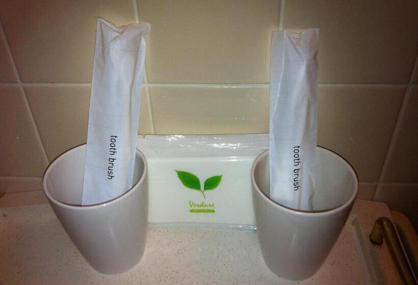 فندق Kokusai Plaza