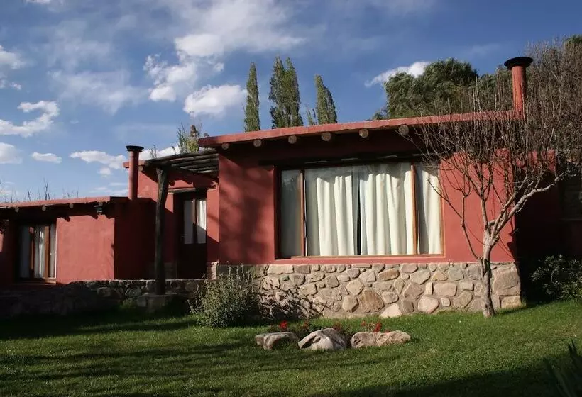 בית מלון כפרי Posada Con Los Angeles