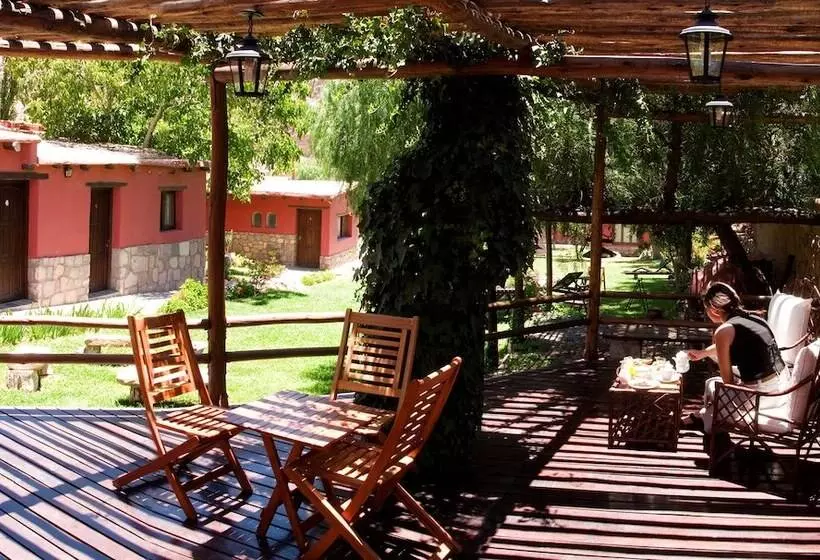 בית מלון כפרי Posada Con Los Angeles