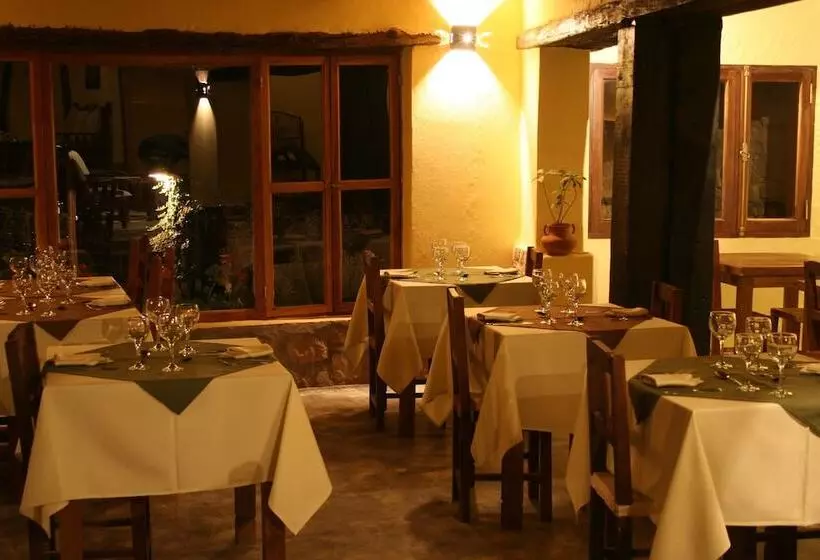 בית מלון כפרי Posada Con Los Angeles