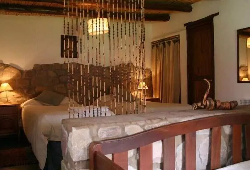 בית מלון כפרי Posada Con Los Angeles