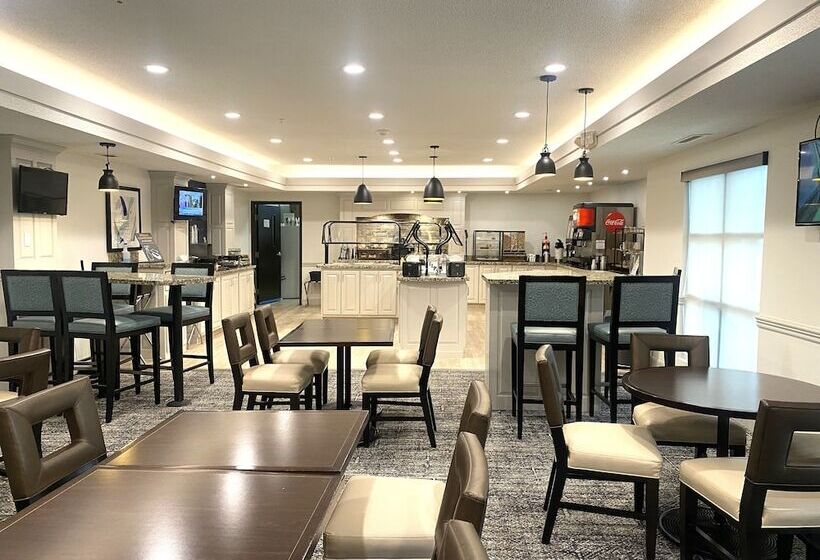 בית מלון כפרי Staybridge Suites Columbia Highway 63 & I 70, An Ihg