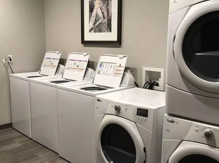 酒店 Staybridge Suites Columbia Highway 63 & I 70, An Ihg