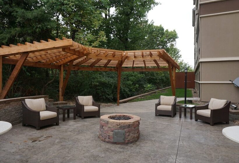 בית מלון כפרי Staybridge Suites Columbia Highway 63 & I 70, An Ihg