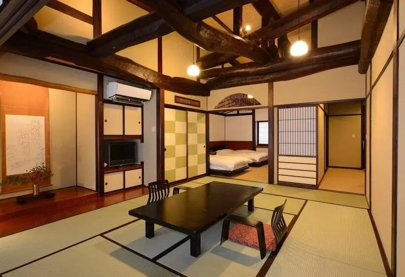 Nakamatsuya Ryokan