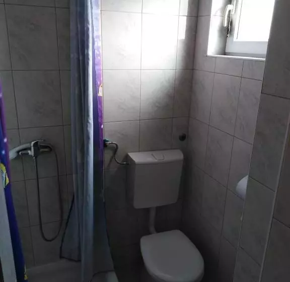 Apartments And Rooms Nediljko