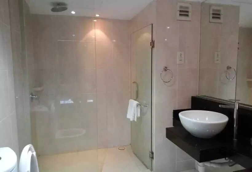 Отель Grand Barakah