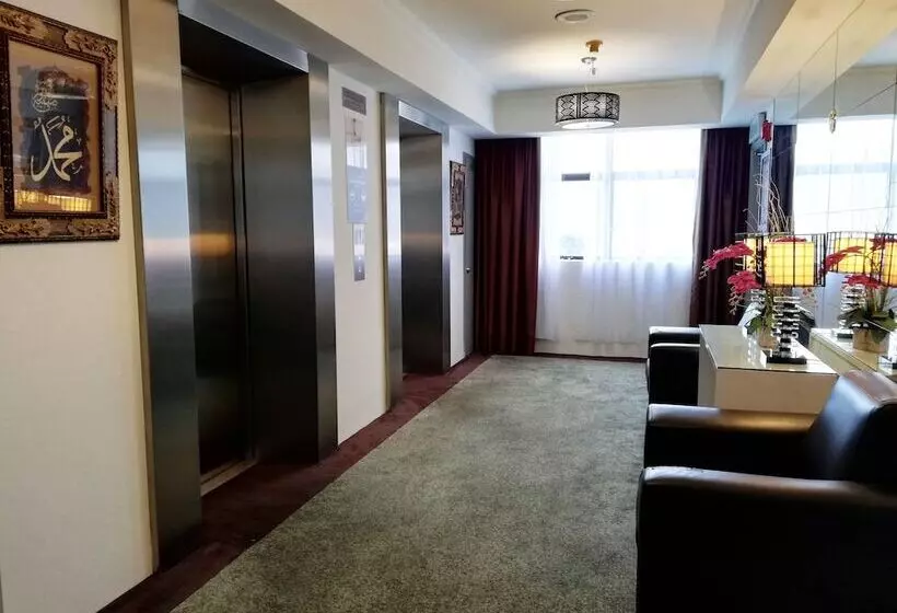 Отель Grand Barakah