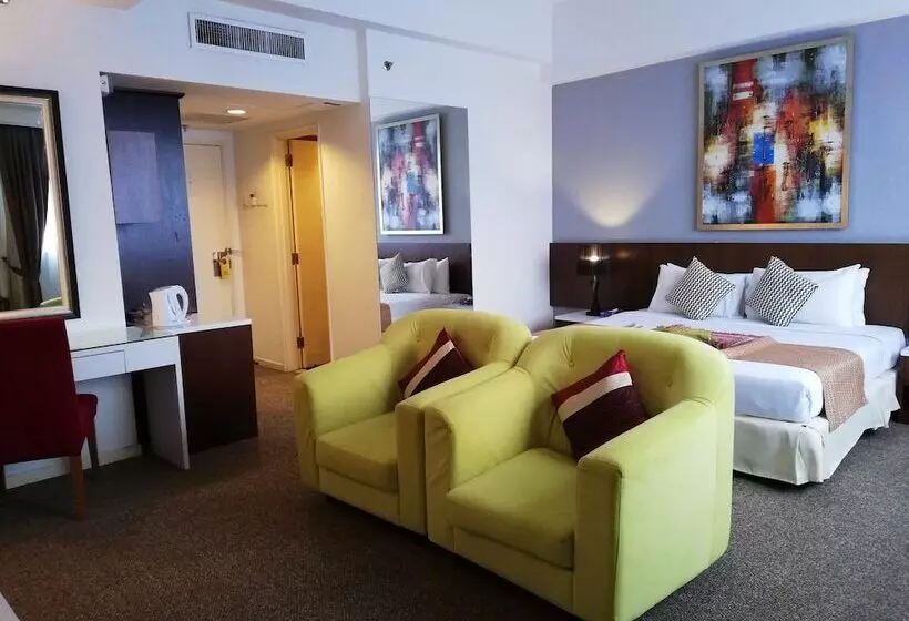 Отель Grand Barakah