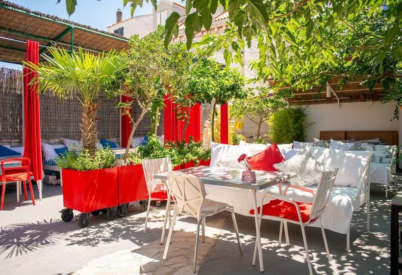 Hotel Domus Maritima