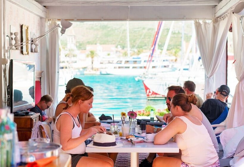 Hotel Domus Maritima