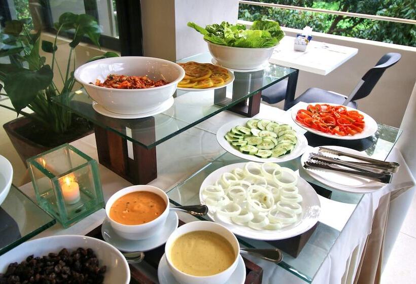 Hotel Estacio Uno Lifestyle Resort