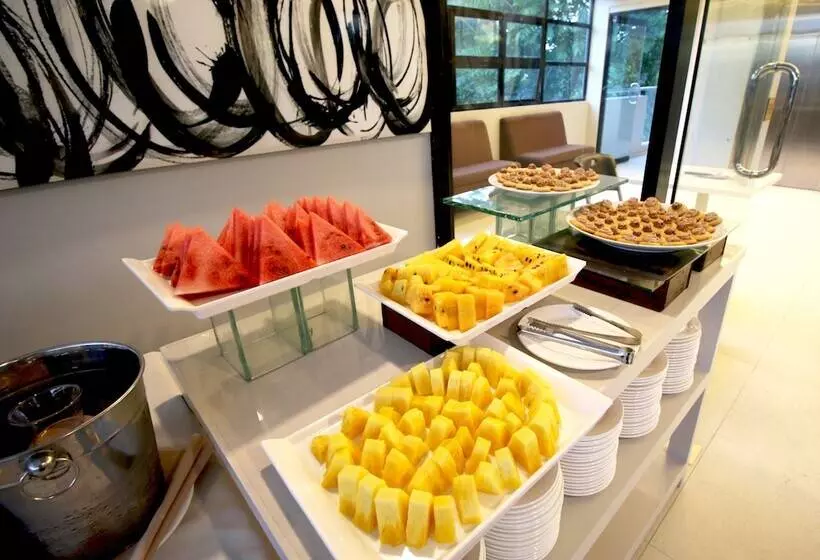 בית מלון כפרי Estacio Uno Lifestyle Resort