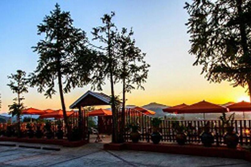 هتل Hill Top Villa