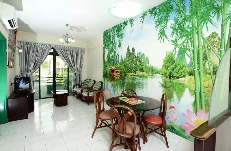 ホテル Holiday Apartment At Kondo Istana