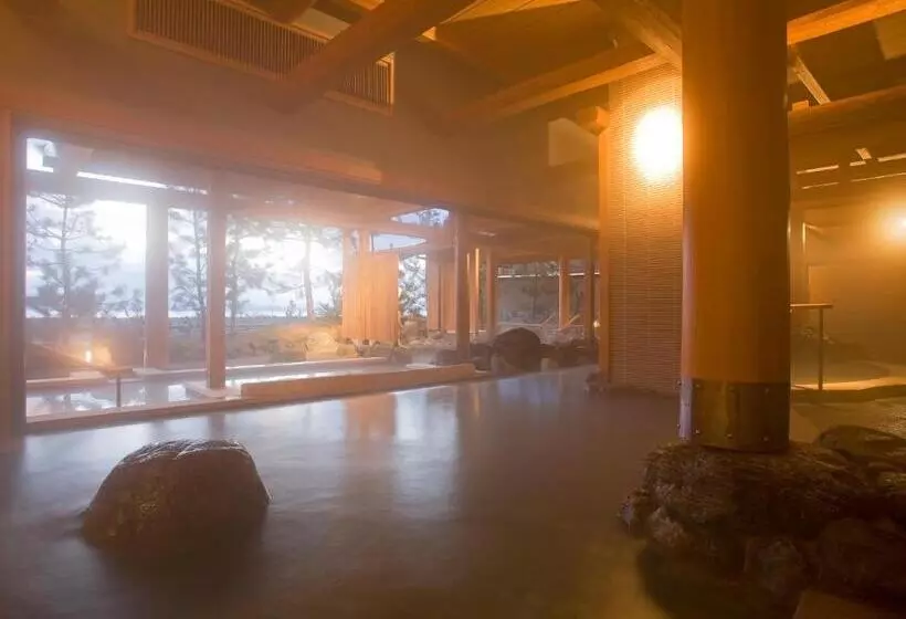 Отель New Awaji