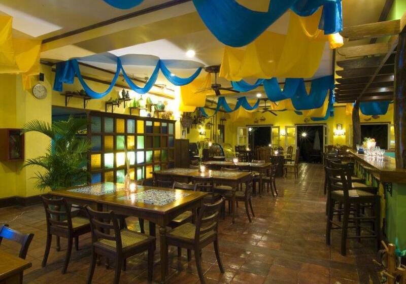 호텔 Puerto Del Sol Beach Resort