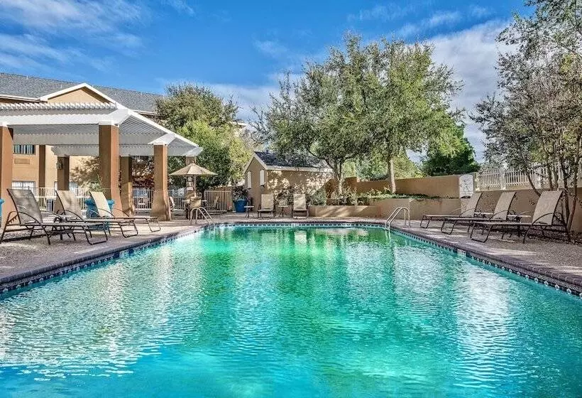 ホテル Staybridge Suites Lubbock   University Area, An Ihg