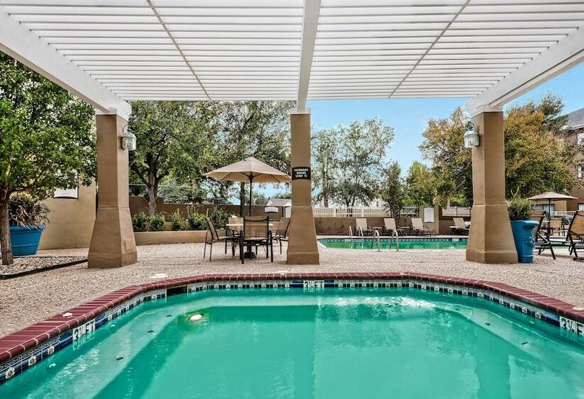 בית מלון כפרי Staybridge Suites Lubbock   University Area, An Ihg