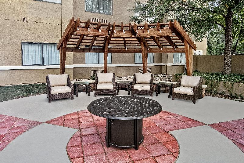 בית מלון כפרי Staybridge Suites Lubbock   University Area, An Ihg