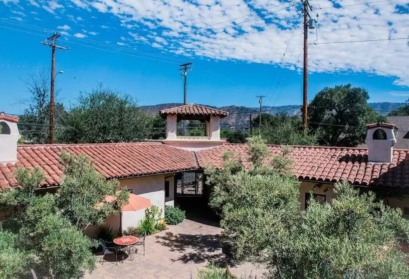 Отель Su Nido Inn