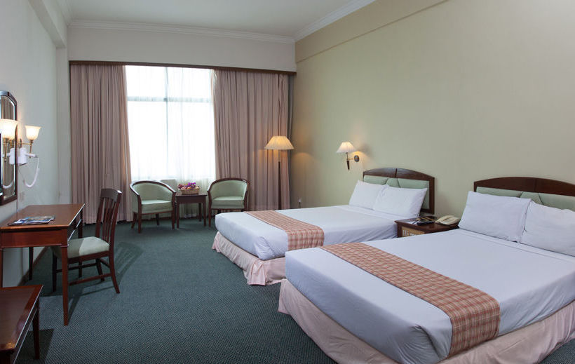 Отель Summit  Bukit Mertajam