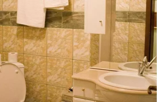 هتل Uni Palas Kavadarci